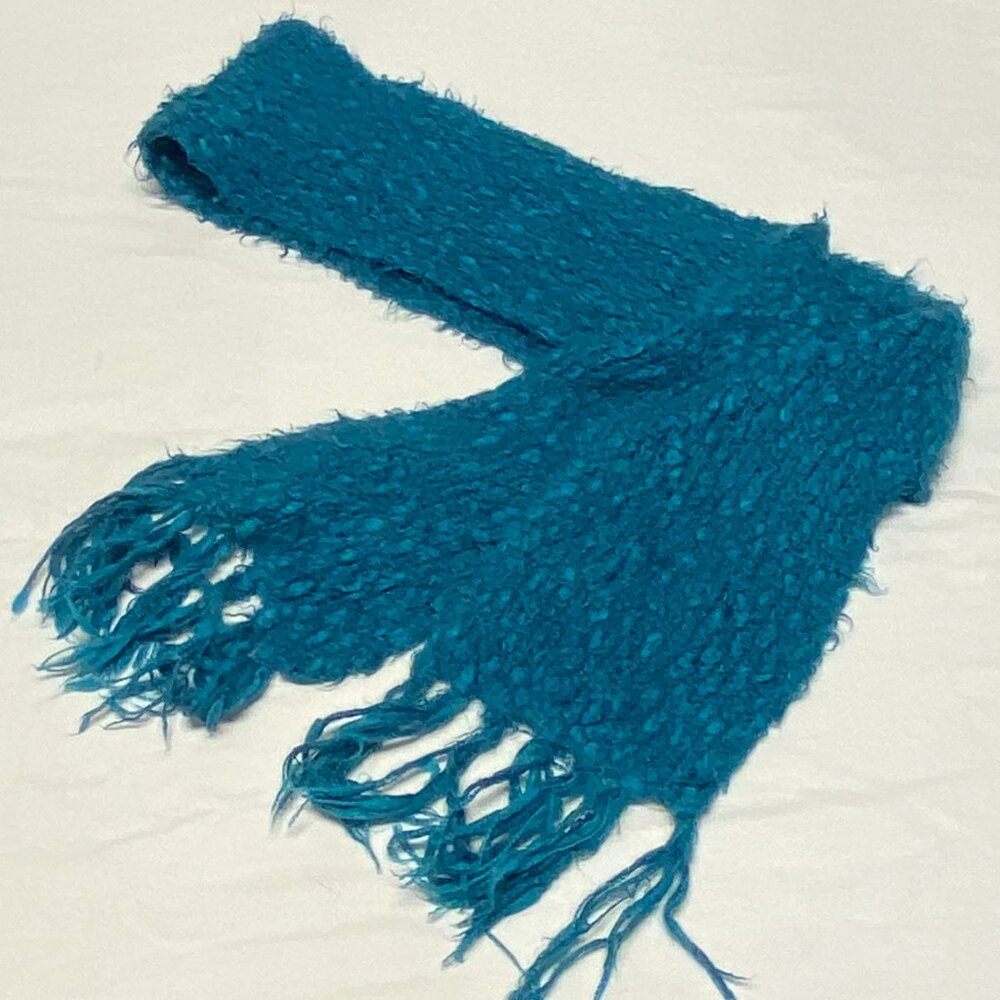 ANA Knit Beanie & Fringed Scarf 2 pc Set Turquoise Nubby Fuzzy Winter Cozy Chic - Picture 8 of 11